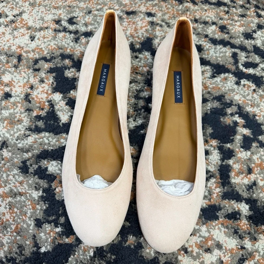 NWOT Margaux Classic Round Toe Flats in “Blush” Pink Suede Size 11.5 Narrow